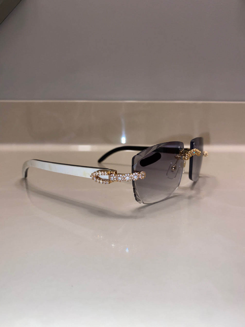 White Buffs Grey Faded Lens Diamond Frame Classic Size