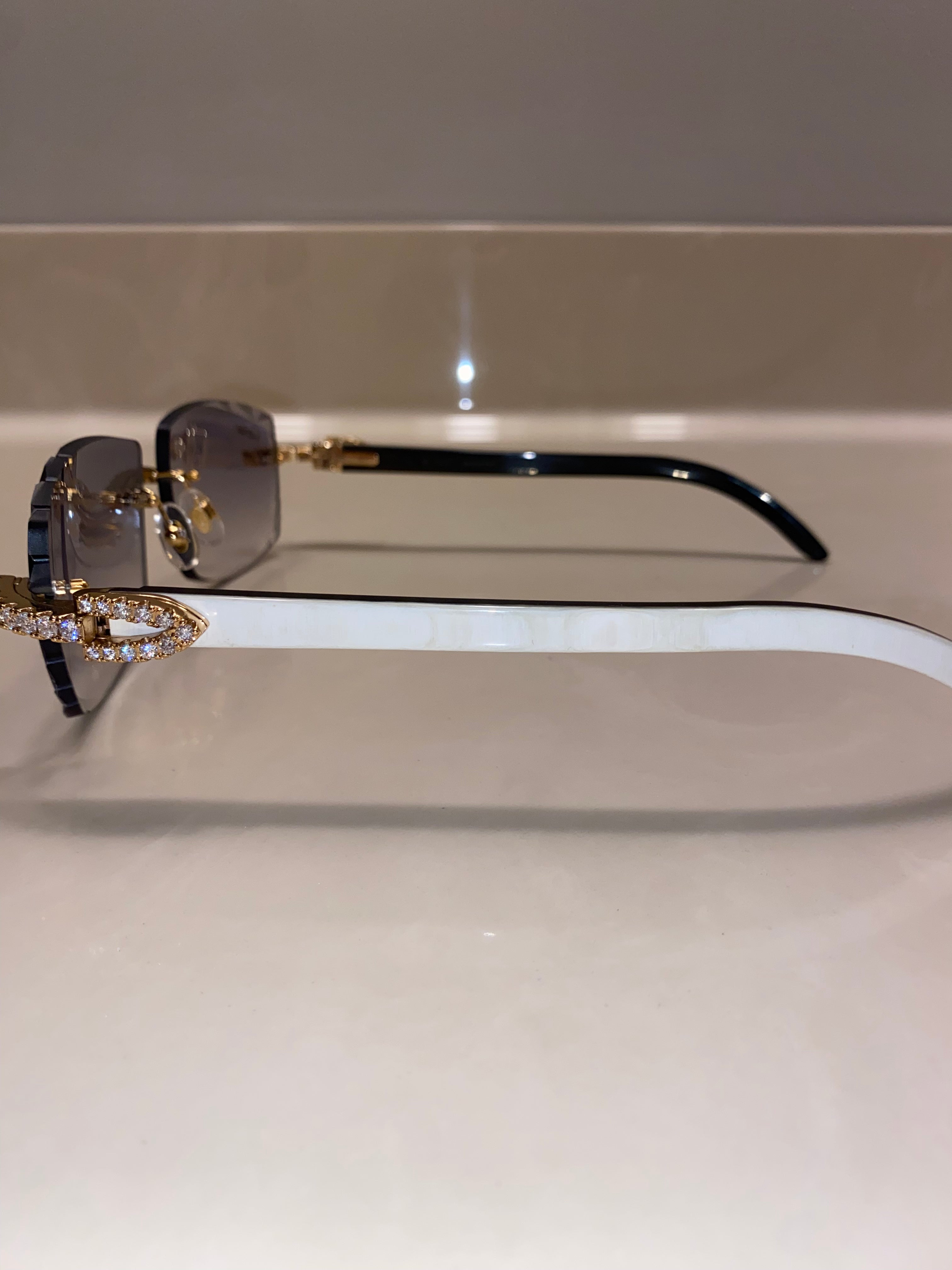 Diamond Gold White Buffs Faded Grey Cut Lens