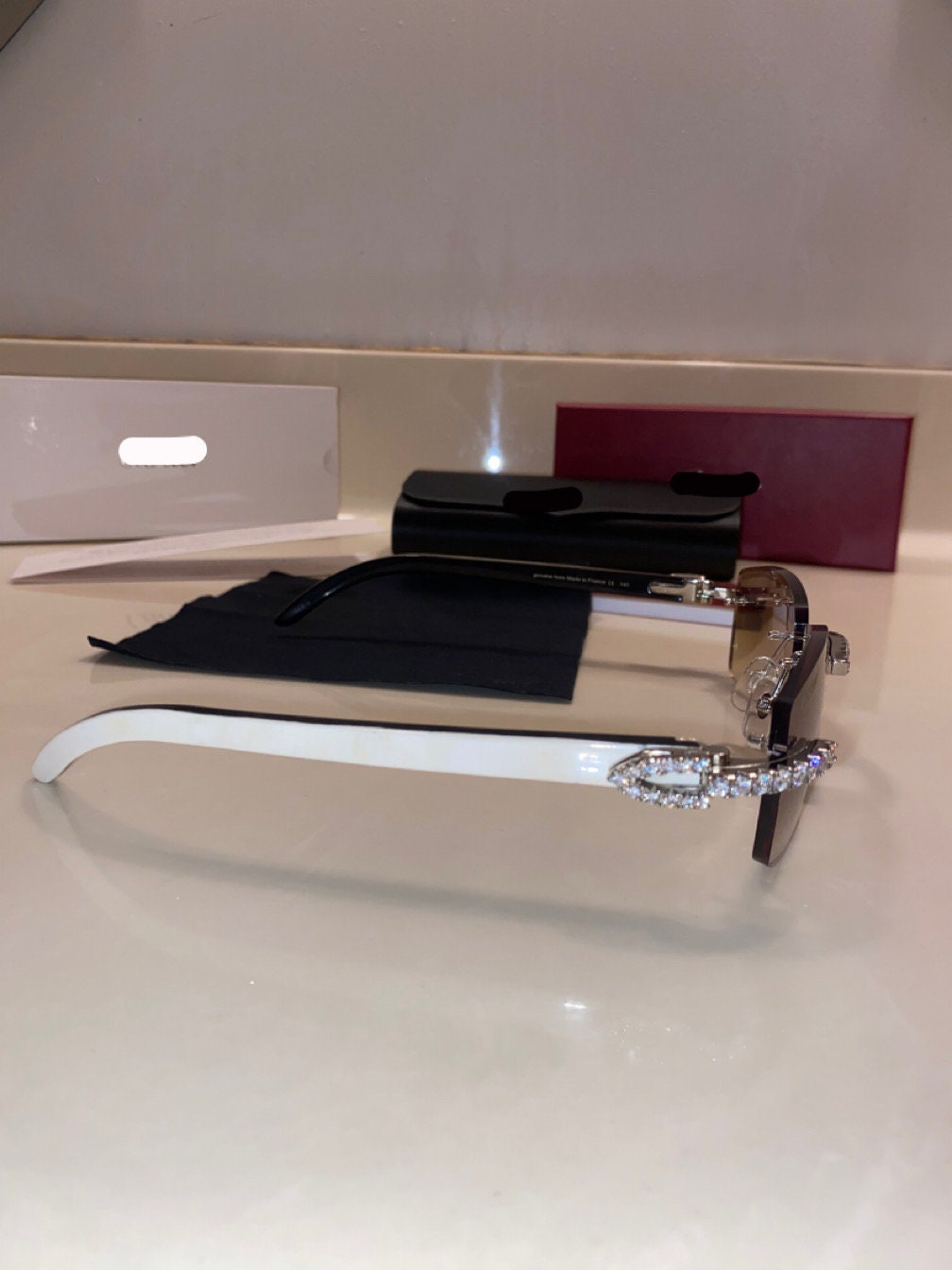 Classic Hennessy Silver/Gold Diamond White Buffs