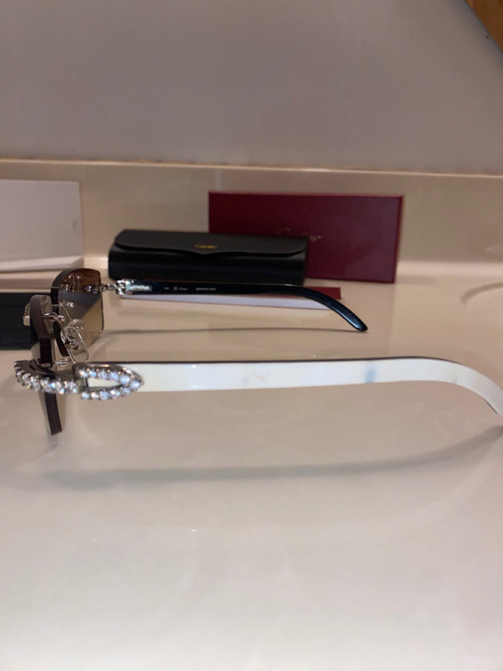 Classic Hennessy Silver/Gold Diamond White Buffs