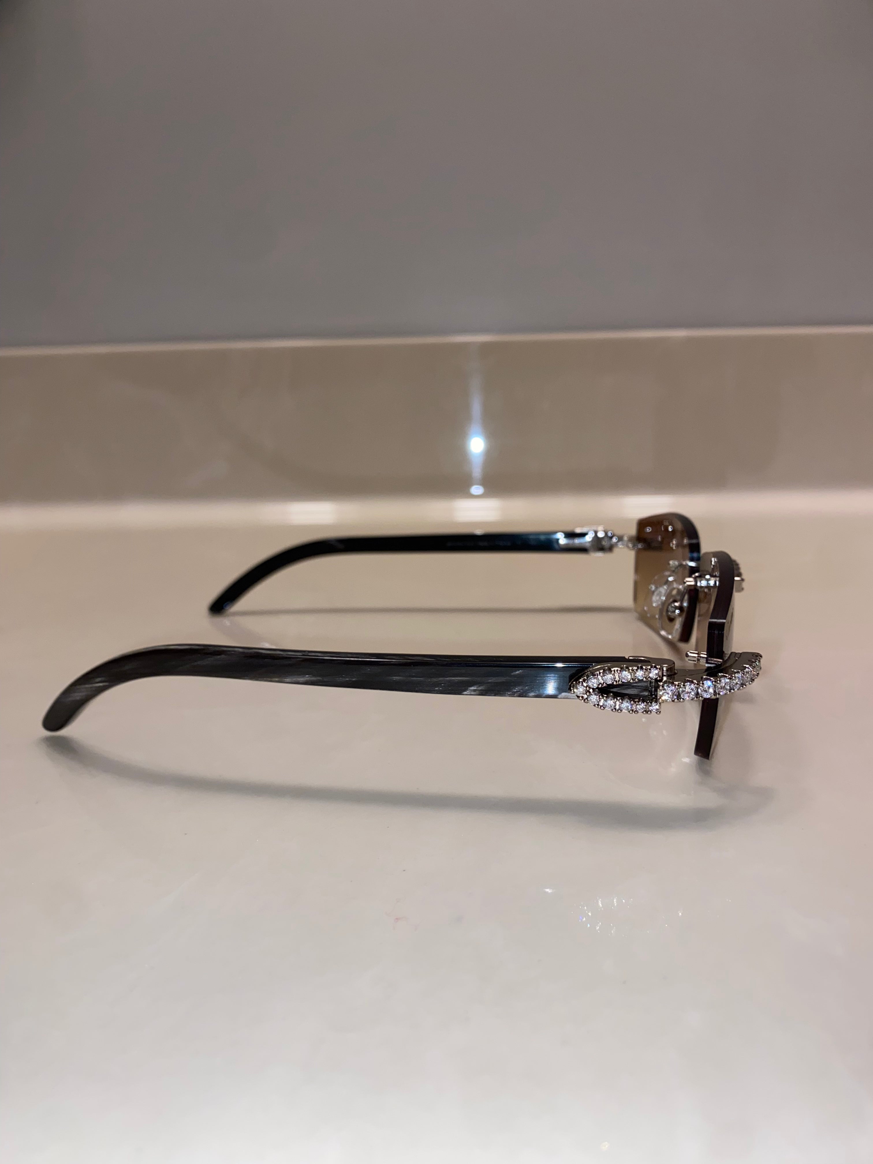 Diamond Black Buffs Gold Frame Hennessy Tint Classic