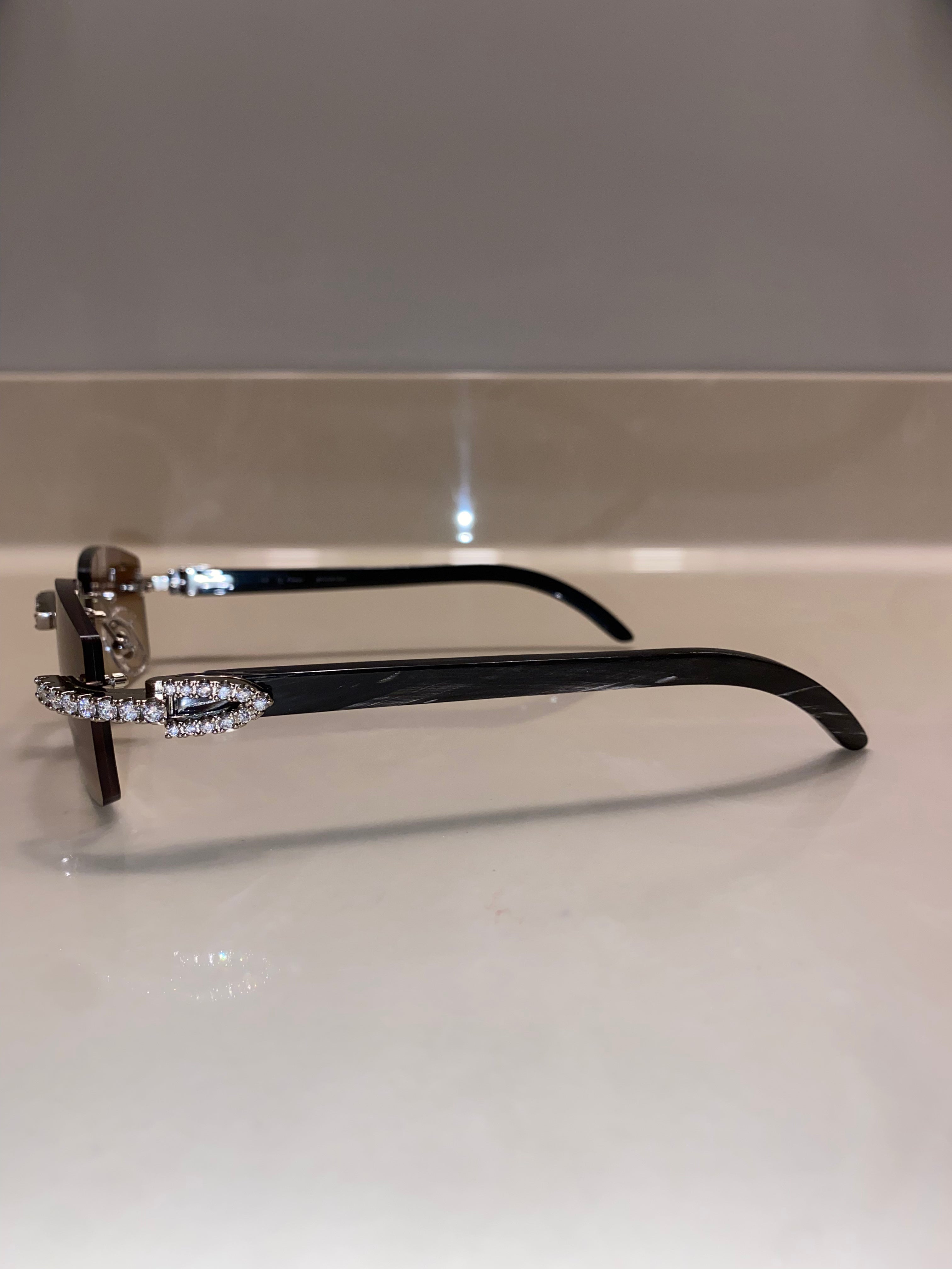 Diamond Black Buffs Gold Frame Hennessy Tint Classic